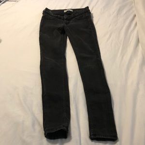 Hollister jeans size 1R black jeans. Waist 25 Length 31. Good condition